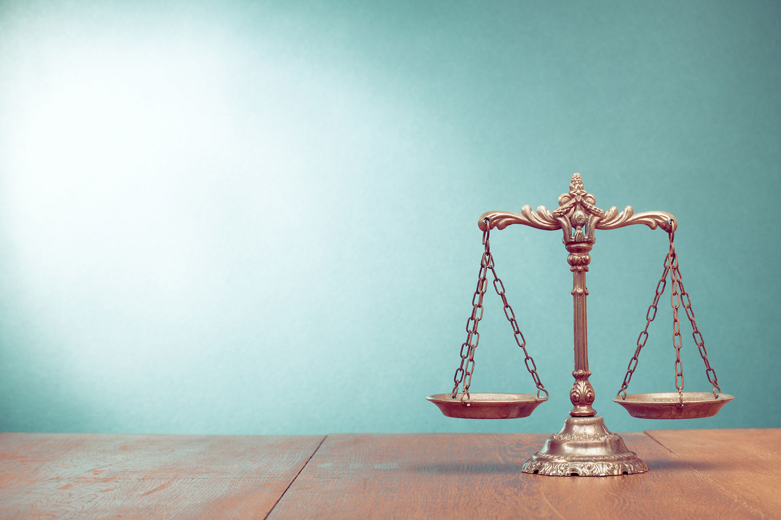 Scales of justice — Law Office of Scott Rotman